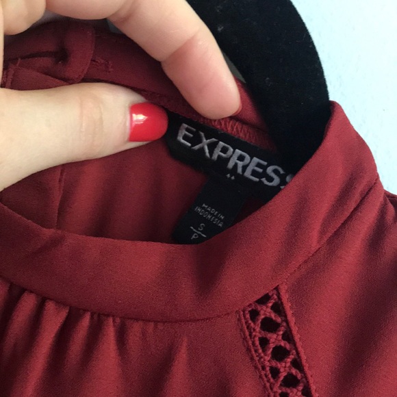 🍁 Express Red Back-Button Blouse 📚 - Picture 6 of 8